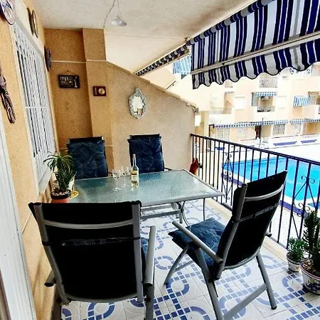 Deluxe - Naufragos -torrevieja Costa Blanca