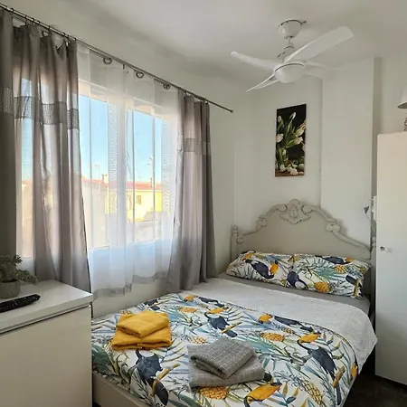 Deluxe - Naufragos -torrevieja Costa Blanca تورّيفيِخا