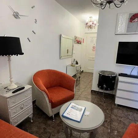 Deluxe - Naufragos -torrevieja Costa Blanca تورّيفيِخا